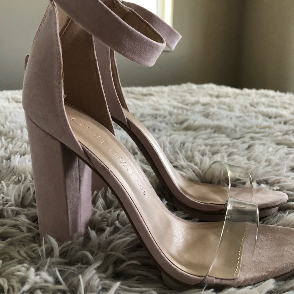 🥰👡 - Picture 3 of 3